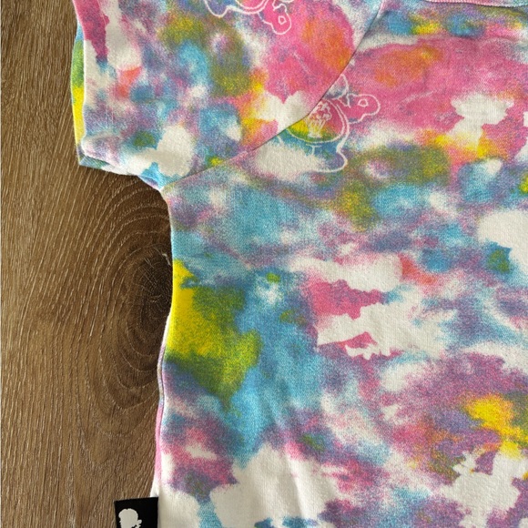 Boy Meets Girl Rainbow Tie Dye Care Bear Onesie Size: 9 months| Summer, Hippie - Picture 9 of 12